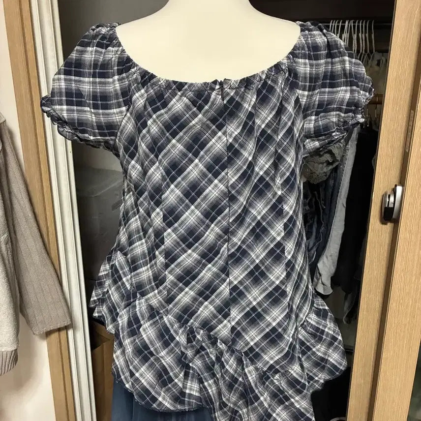 [BUNJANG] Checkered Shirred Blouse / 체크 셔링 블라우스