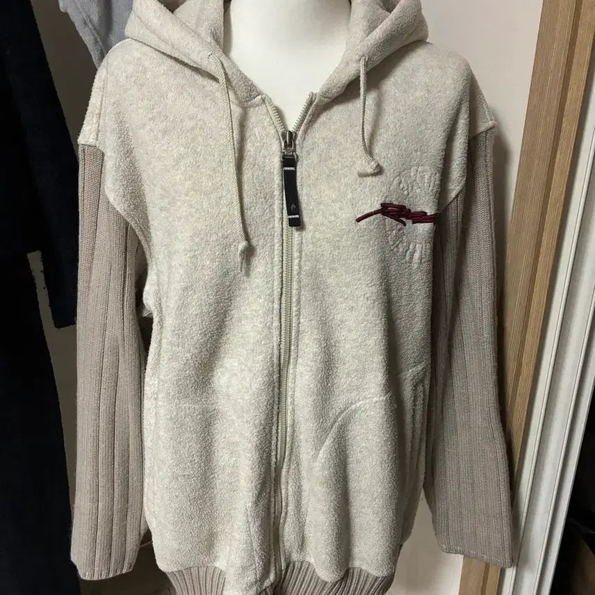 [BUNJANG] Reebok Fleece Knit Hooded Zip-up Jacket / 리복 뽀글이 니트 후드집업