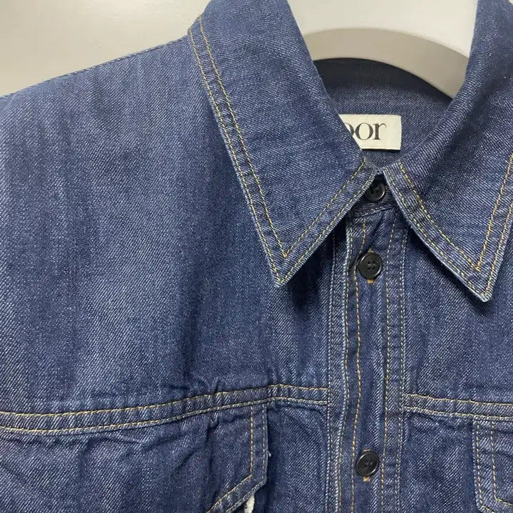 [BUNJANG] Coore Denim Cut-off Crop Shirt / [쿠어 데님 컷오프 크롭 셔츠 / 인디고]