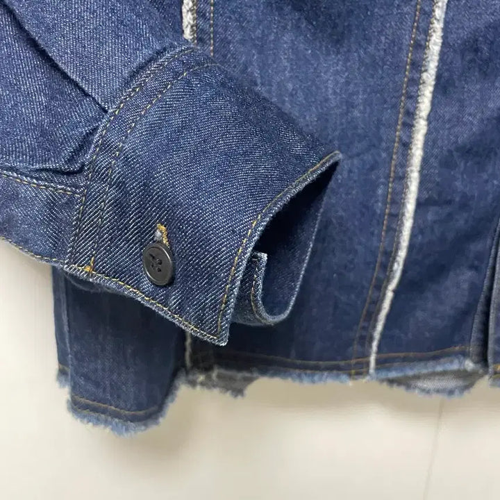 [BUNJANG] Coore Denim Cut-off Crop Shirt / [쿠어 데님 컷오프 크롭 셔츠 / 인디고]