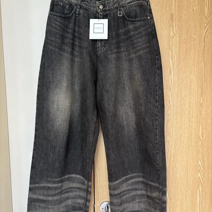 [BUNJANG] Wooyoungmi 25SS Wide Washed Denim Pants Grey Size 50 / 25ss 우영미 와이드 워싱 데님 팬츠 그레이 50사이즈