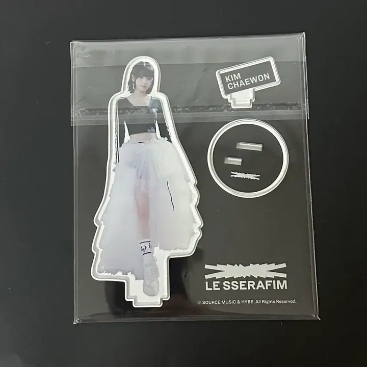 [BUNJANG] LE SSERAFIM Kim Chae-won Acrylic Stand / 르세라핌 김채원 아크릴 스탠드