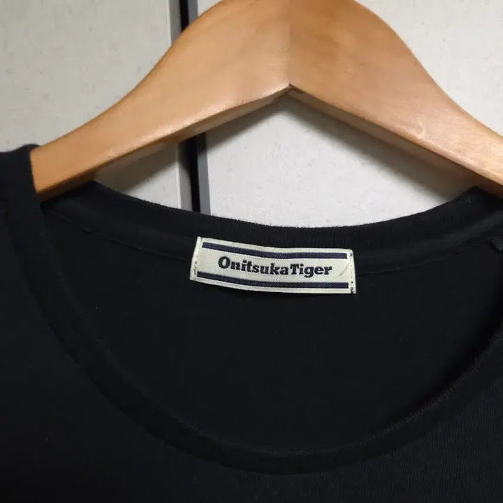 [SOLD OUT] 오니츠카타이거 티셔츠