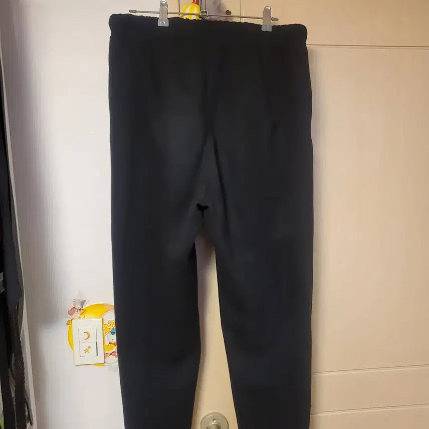 [BUNJANG] Fear of God Essentials Jet Black Jogger Pants M / 피오갓 에센셜 제트블랙 조거팬츠 M 팝니다