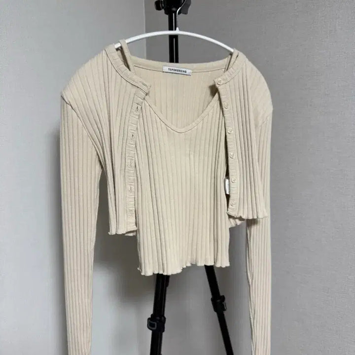 [SOLD OUT] TOPDRESSING 골지 가디건