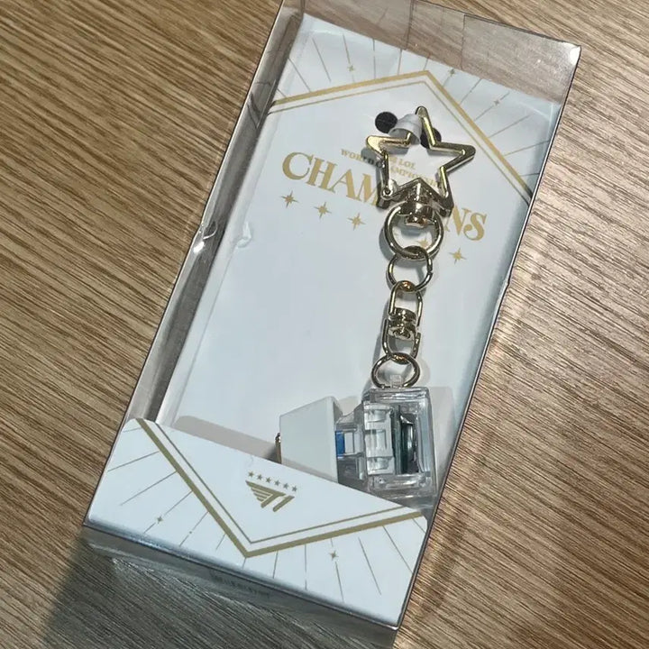 [BUNJANG] T1 Worlds Keycap Keyring / T1 티원 월즈 키캡 키링