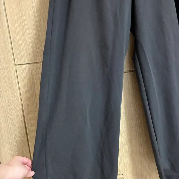 [BUNJANG] Charcoal Semi-Wide Slacks / 챠콜 슬랙스