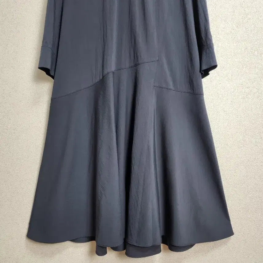 [BUNJANG] List Wide Collar Mermaid Dress / 리스트 와이드카라 원피스55 66