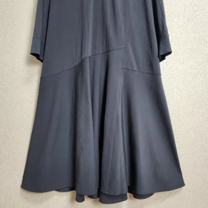 [BUNJANG] List Wide Collar Mermaid Dress / 리스트 와이드카라 원피스55 66