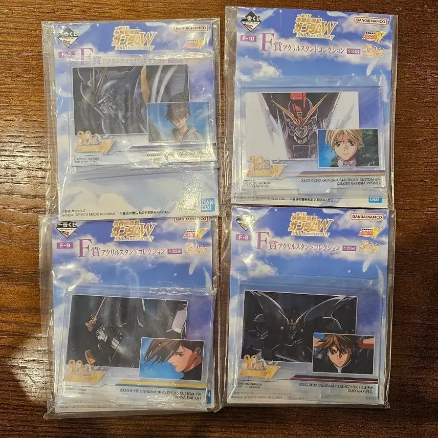 [BUNJANG] Bandai Wing Gundam 30th Anniversary Acrylic Stand Set / 제일복권 윙건담 30주년 아크릴 스탠드 세트