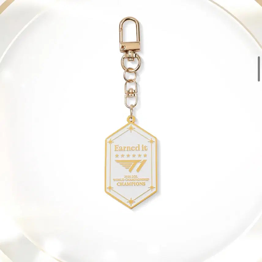 [BUNJANG] T1 25 Worlds Championship Kering / T1 티원 25 월즈 우승 키링