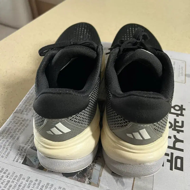 [BUNJANG] Adidas Supernova Rise IG5837 Black Running Shoes 235 / 아디다스 슈퍼노바 라이즈 IG5837 블랙 235