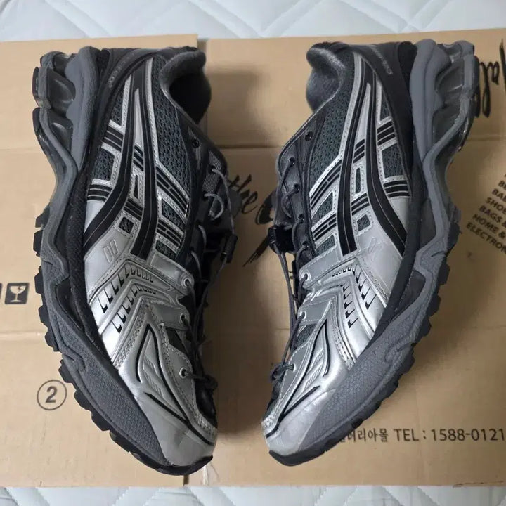 [BUNJANG] Asics Unaffected Gel-Kayano 14 Silver Moon Sneakers / (270) 아식스 언어펙티드 젤카야노 14 실버문