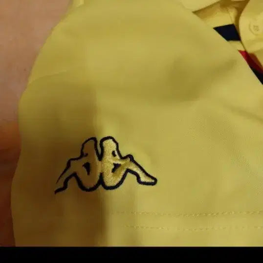 [BUNJANG] Kappa Yellow Tri-stripe Polo Shirt / 카파 옐로우 삼선 카라 반팔티셔츠