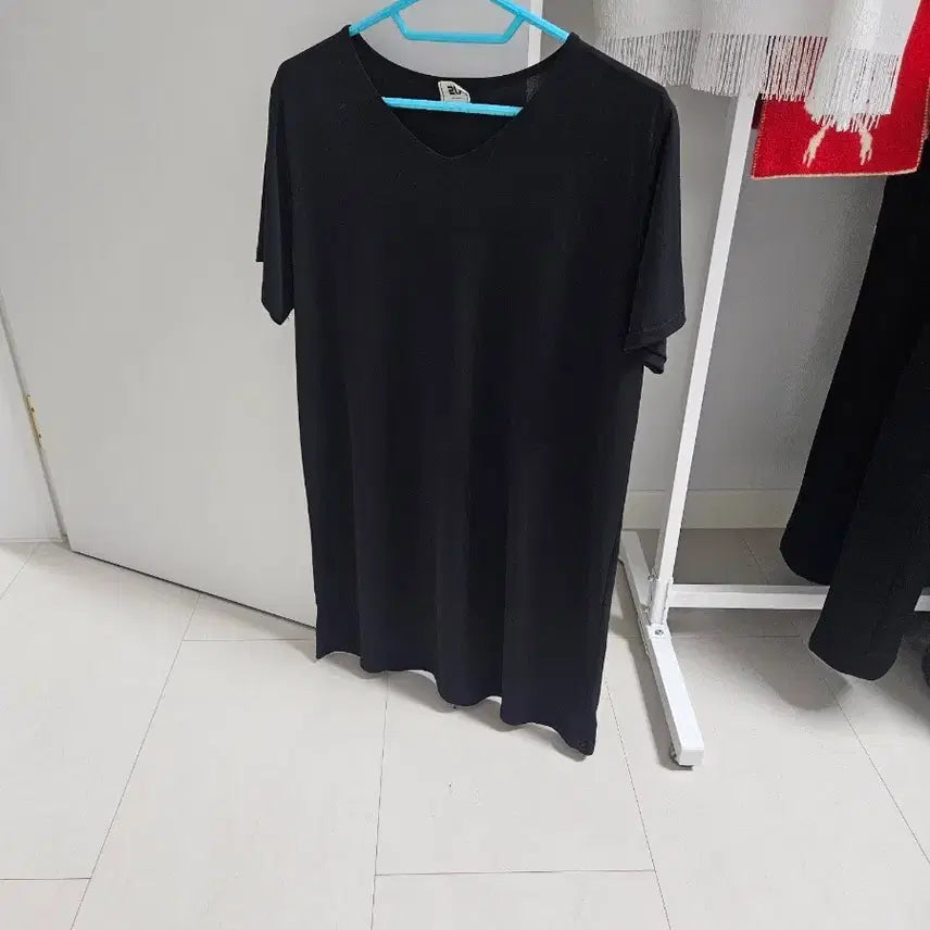 [SOLD OUT] 2L V넥 블랙 롱 반팔 티셔츠