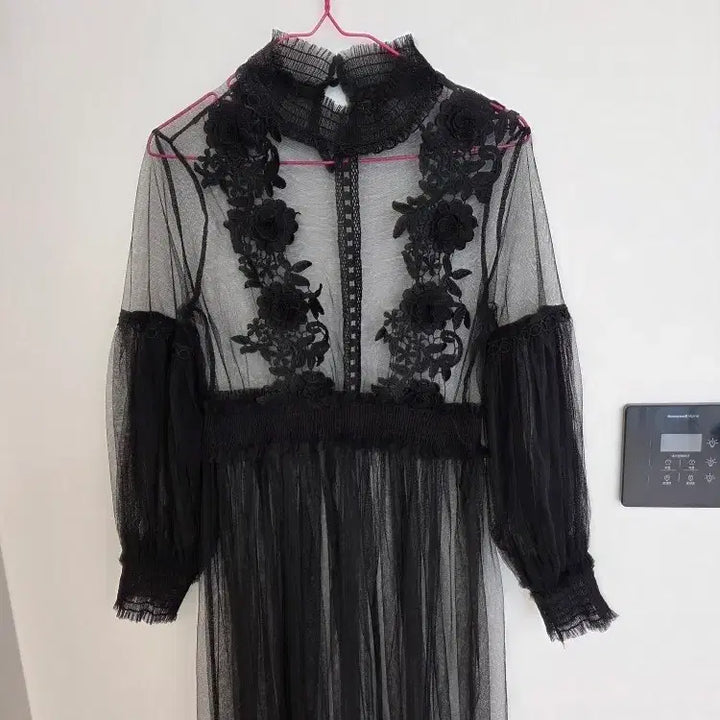 [BUNJANG] See-through Lace Dress / 시스루 레이스 원피스