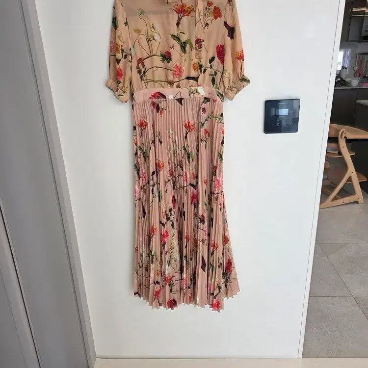 [BUNJANG] Floral Print Pleated Long Dress / 꽃무늬 플리츠 롱원피스
