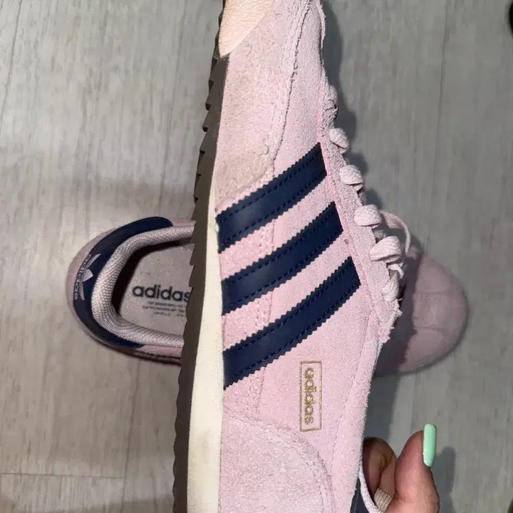 [SOLD OUT] 아디다스 가젤 240