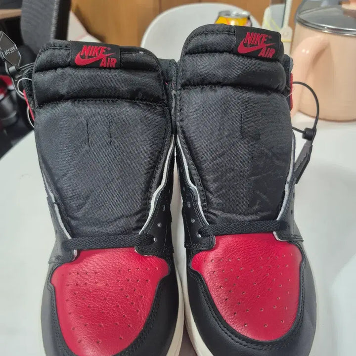 [BUNJANG] Nike Air Jordan 1 Retro High OG &
