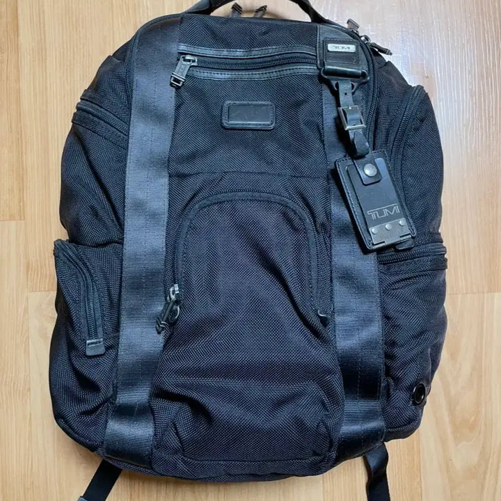 [BUNJANG] Tumi Alpha Bravo Kingsville Deluxe Backpack Black / 투미 알파 브라보 킹스빌 듀플렉스 백팩