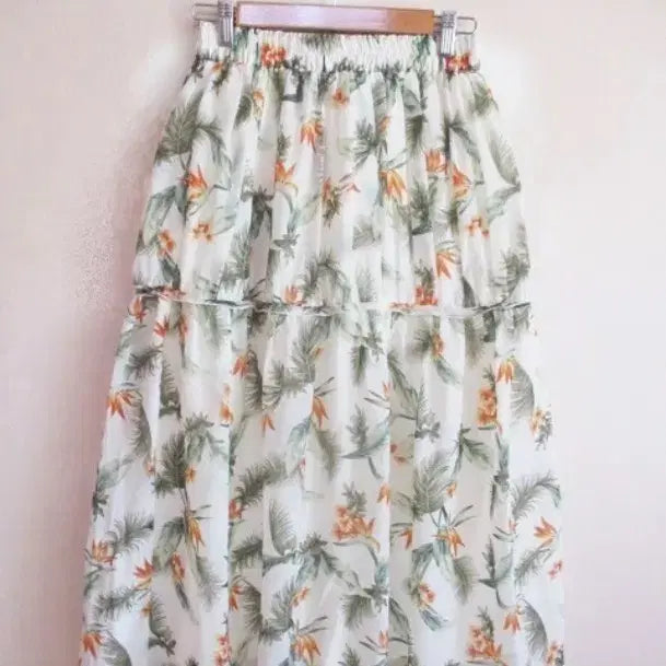 [BUNJANG] Tropical Skirt Ivory / 아이보리 " 트로피칼 " 스커트