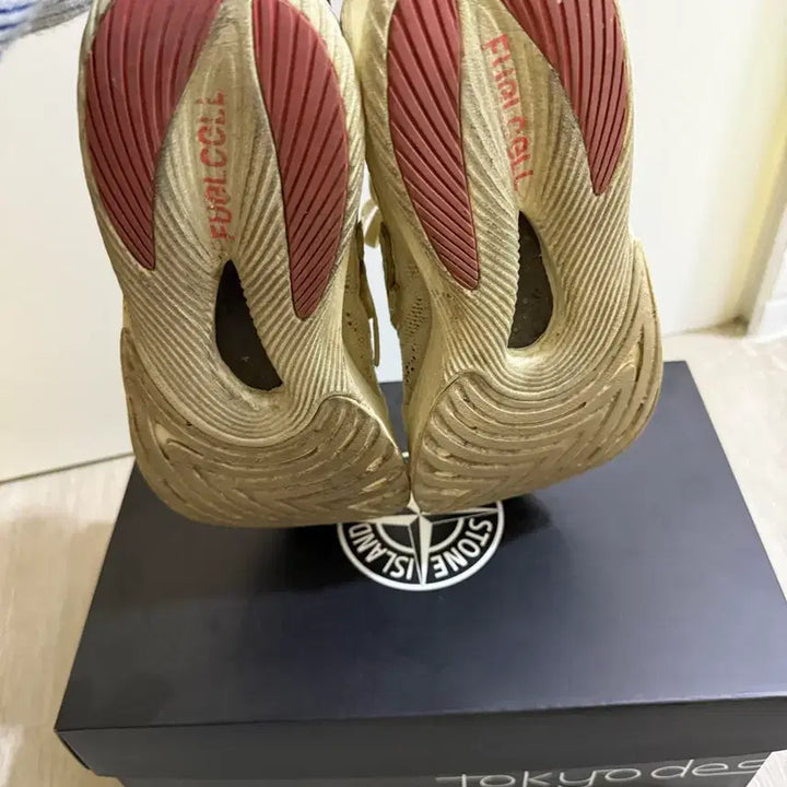 [BUNJANG] New Balance Stone Island Tokyo Design Studio RC Elite v2 Sneakers / 뉴발란스 x스톤아일랜드 x도쿄 디자인 스튜디오 퓨어셀 RC 엘리트 v2