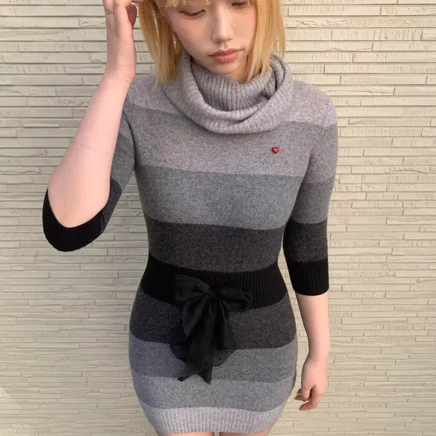 [BUNJANG] Moschino Ribbon Knit Dress / Moschino 모스키노 리본 니트 원피스