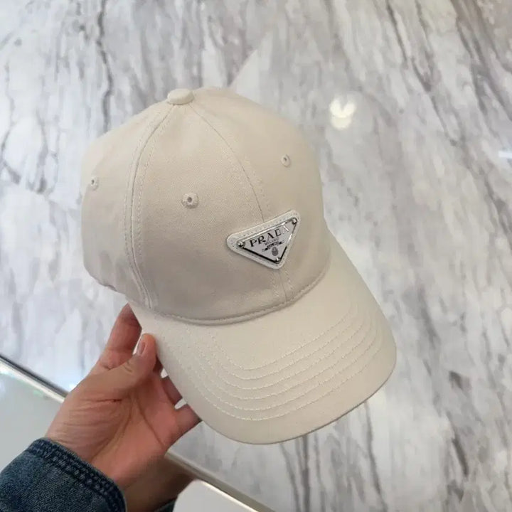 [BUNJANG] Prada Classic Ball Cap / 프라다모자 클래식한