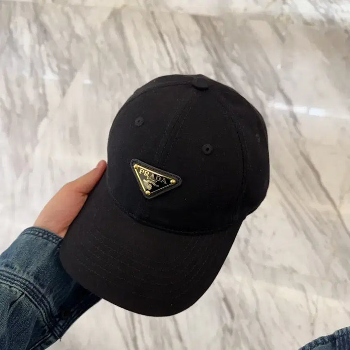 [BUNJANG] Prada Classic Black Cap / 프라다모자 클래식한