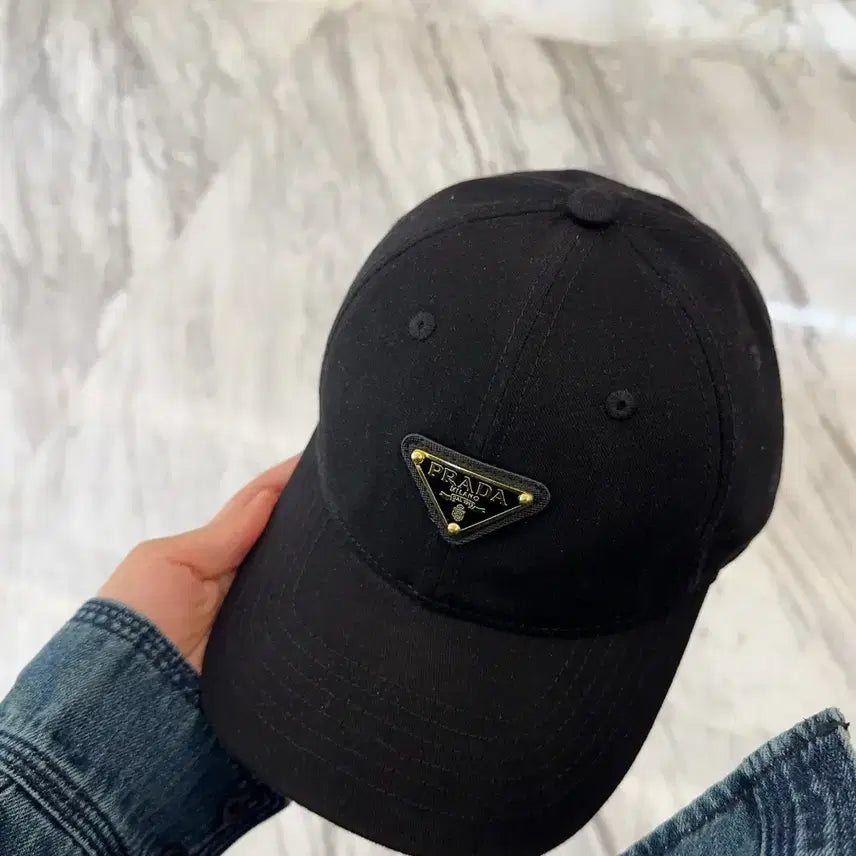 [BUNJANG] Prada Classic Black Cap / 프라다모자 클래식한