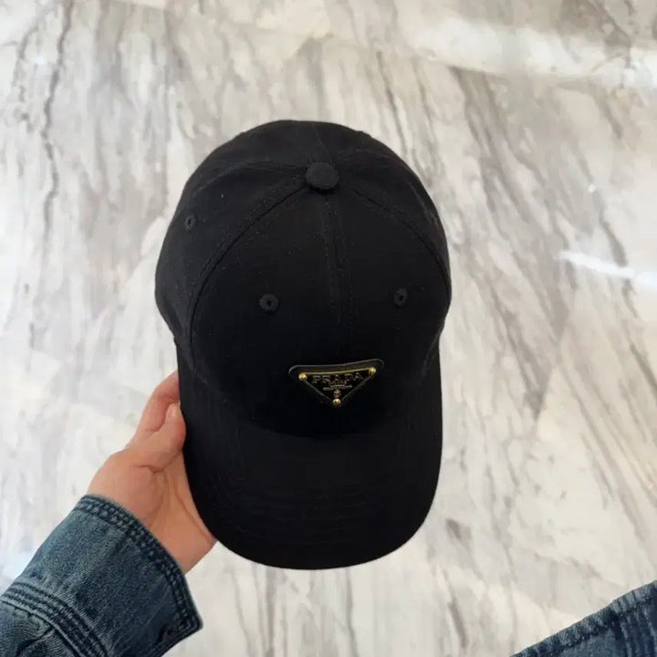 [BUNJANG] Prada Classic Black Cap / 프라다모자 클래식한
