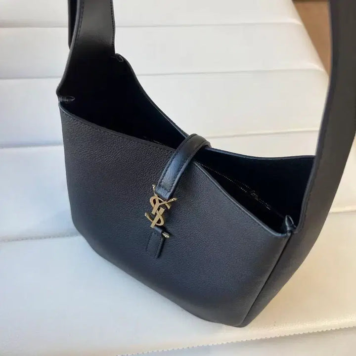 [SOLD OUT] 백화점에서 구매한 생로랑 YSL 숄더백 스몰 사이즈 여성용 핸드백 블랙