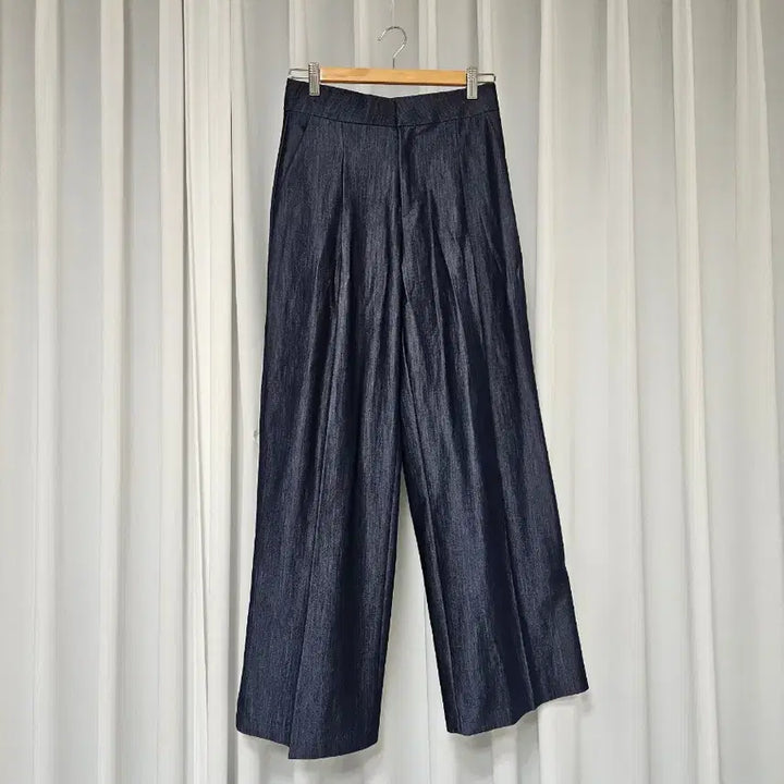 [BUNJANG] Pin-tuck Wide Pants Slacks / 핀턱 와이드 팬츠 슬랙스