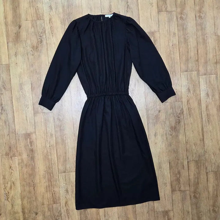 [BUNJANG] MAIS Shirred Banding Dress / 마이스(MAIS) 루즈핏 밴딩 셔링원피스 프리사이즈 새상품