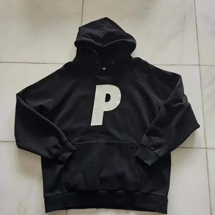 [BUNJANG] Peaches. One Universe Hoodie Black / 피치스(Peaches.) 원유니버스 후드티 블랙피치스(Peache