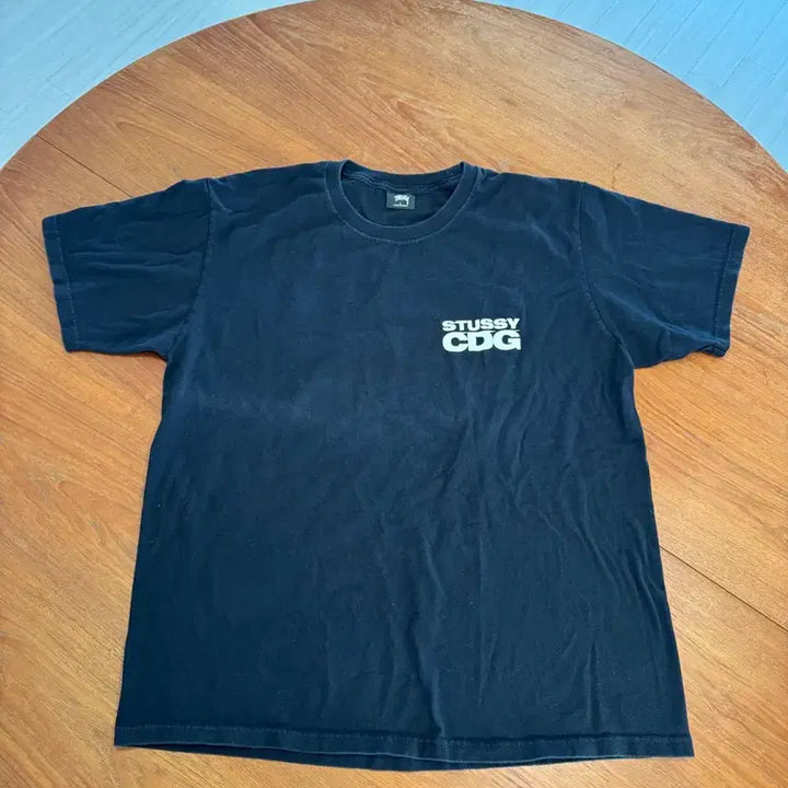 [SOLD OUT] (105)스투시 꼼데 CDG 반팔티 블랙 L