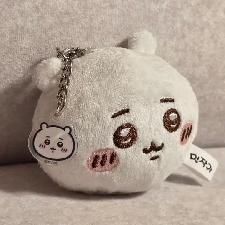 [BUNJANG] Chikawa Usagi Hachiwari Momonga Racoon Kurimanju Mirror Keyring (New) / 새상품) 먼작귀 치이카와 거울 키링 우사기 하치와레 모몽가 랏코 쿠리만쥬