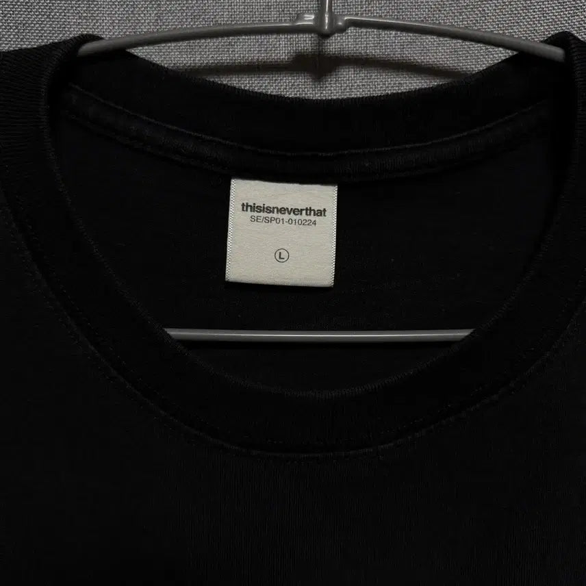 [BUNJANG] Thisisneverthat Black T-Shirt Size L / 디스이즈네버댓 블랙 반팔티 L
