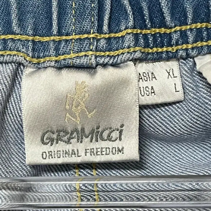[SOLD OUT] 그라미치 스트레치 데님 레귤러핏 XL