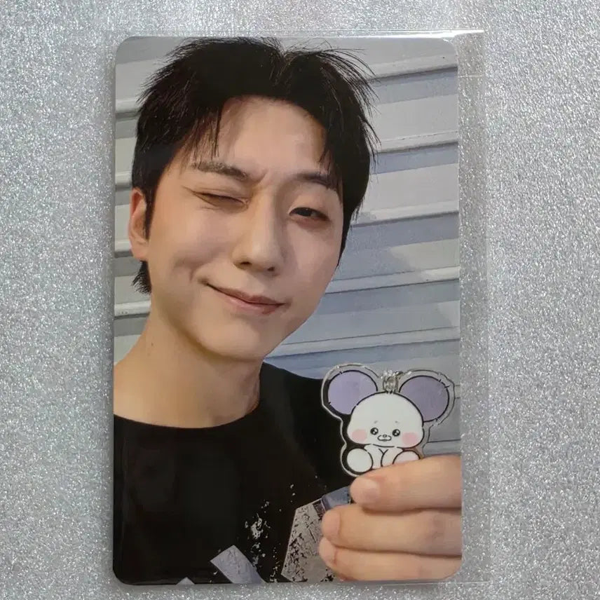 [BUNJANG] Xdinary Heroes Gunil POB Photocard / 엑디즈 건일 일본 콘서트 md 만엔 특전 포카