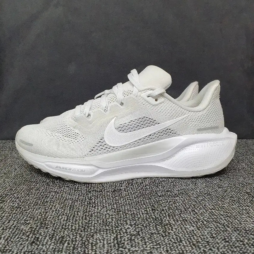 [BUNJANG] Nike Air Zoom Pegasus 41 White Pure Platinum Running Shoes / 나이키 에어 줌 페가수스 41 화이트 퓨어 플래티넘 245mm