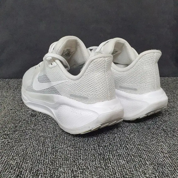 [BUNJANG] Nike Air Zoom Pegasus 41 White Pure Platinum Running Shoes / 나이키 에어 줌 페가수스 41 화이트 퓨어 플래티넘 245mm