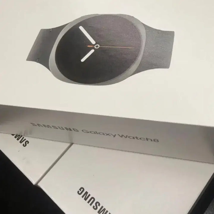 [BUNJANG] Sealed Samsung Galaxy Watch 8 40mm (Silver/Graphite) / 미개봉)삼성 갤럭시워치8 40mm 실버,그라파이트