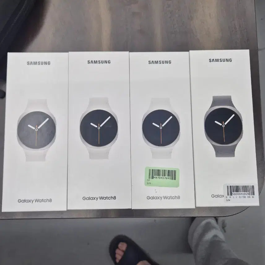 [BUNJANG] Sealed Samsung Galaxy Watch 8 40mm (Silver/Graphite) / 미개봉)삼성 갤럭시워치8 40mm 실버,그라파이트
