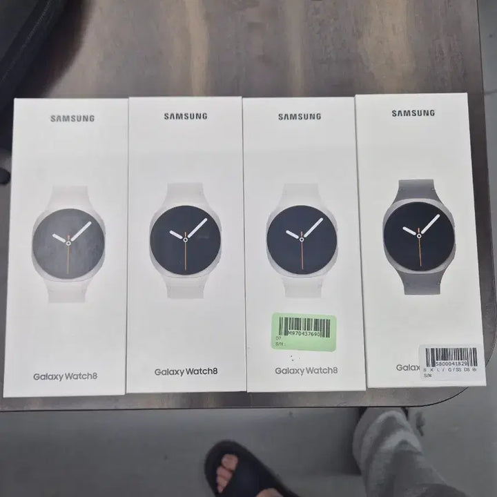 [BUNJANG] Sealed Samsung Galaxy Watch 8 40mm (Silver/Graphite) / 미개봉)삼성 갤럭시워치8 40mm 실버,그라파이트