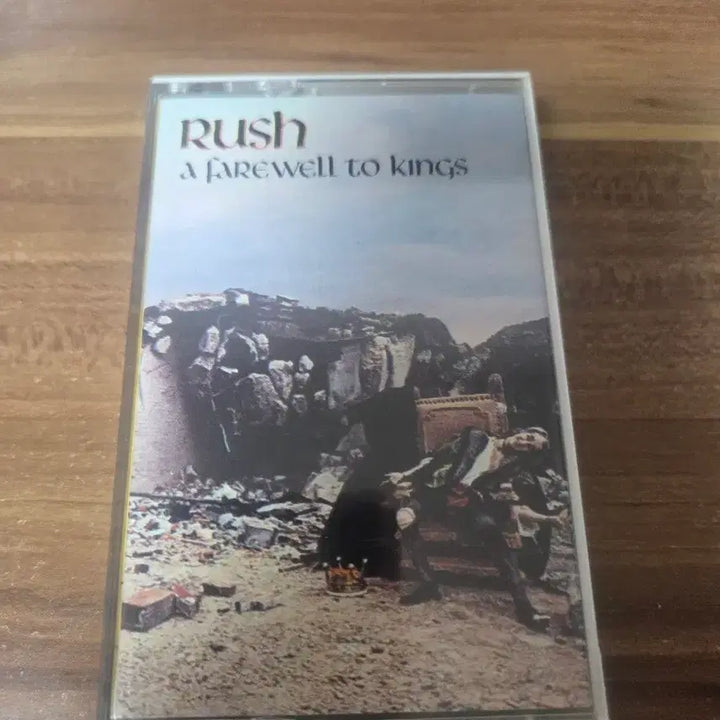 [BUNJANG] Rush A Farewell to Kings Cassette Tape / 러쉬 Rush - a farewell to kings 카세트 테이프