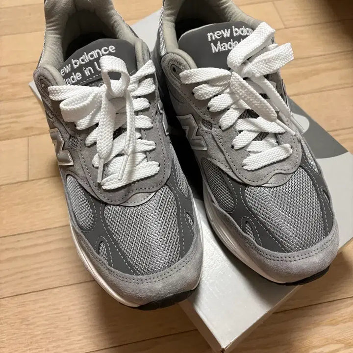[BUNJANG] New Balance 993 Made in USA Gray Sneakers / [255] 뉴발란스 993 메이드 인 USA 그레이 - D 스탠다드