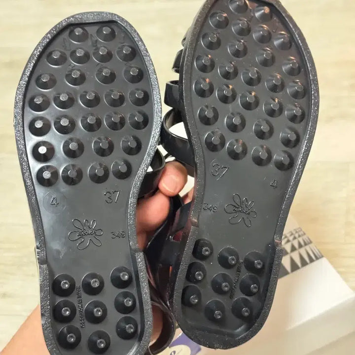 [BUNJANG] Meduse Jelly Shoes 230 (37) New / 메듀즈 젤리슈즈 230(37) 새상품