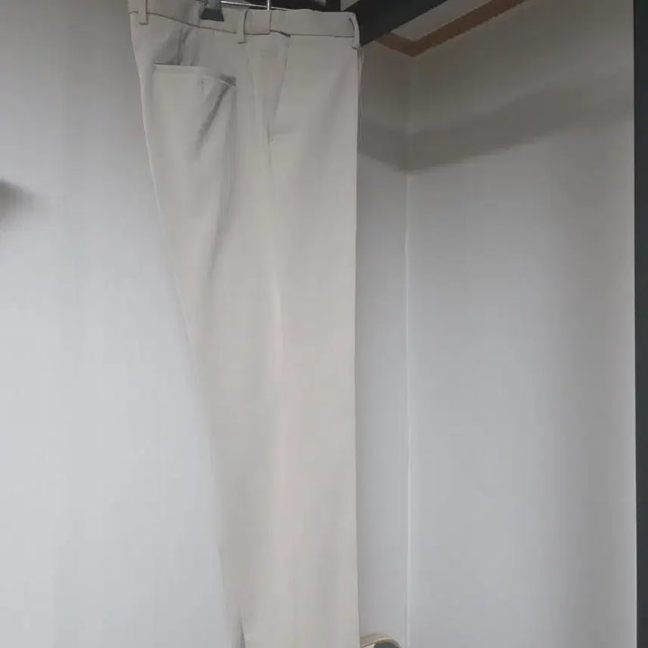 [SOLD OUT] 무탠다드 라이트 베이지 슬랙스 34
