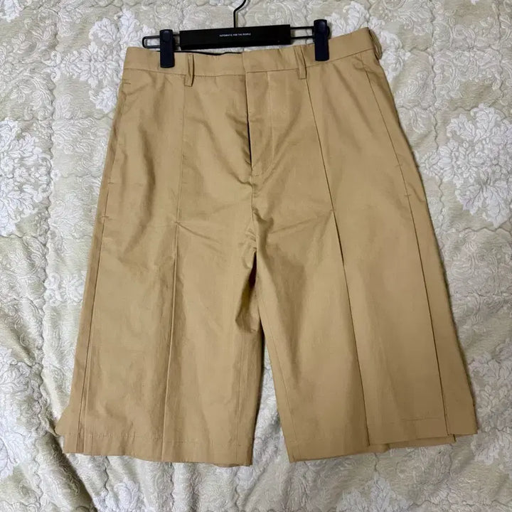[BUNJANG] T/SHENE Beige Shorts 48 / T/SHENE 베이지 쇼츠 48